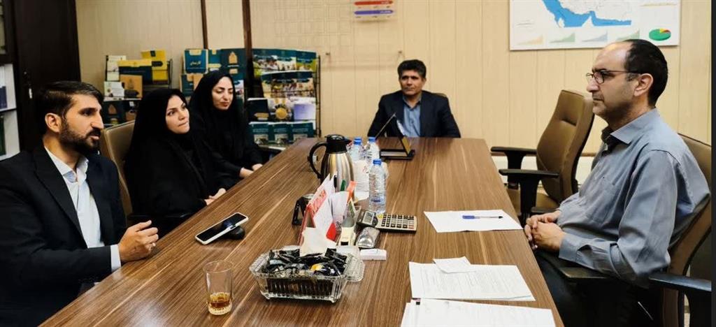 بررسی چالش‌های نیروی انسانی و طرح‌های ترویج كشاورزی استان